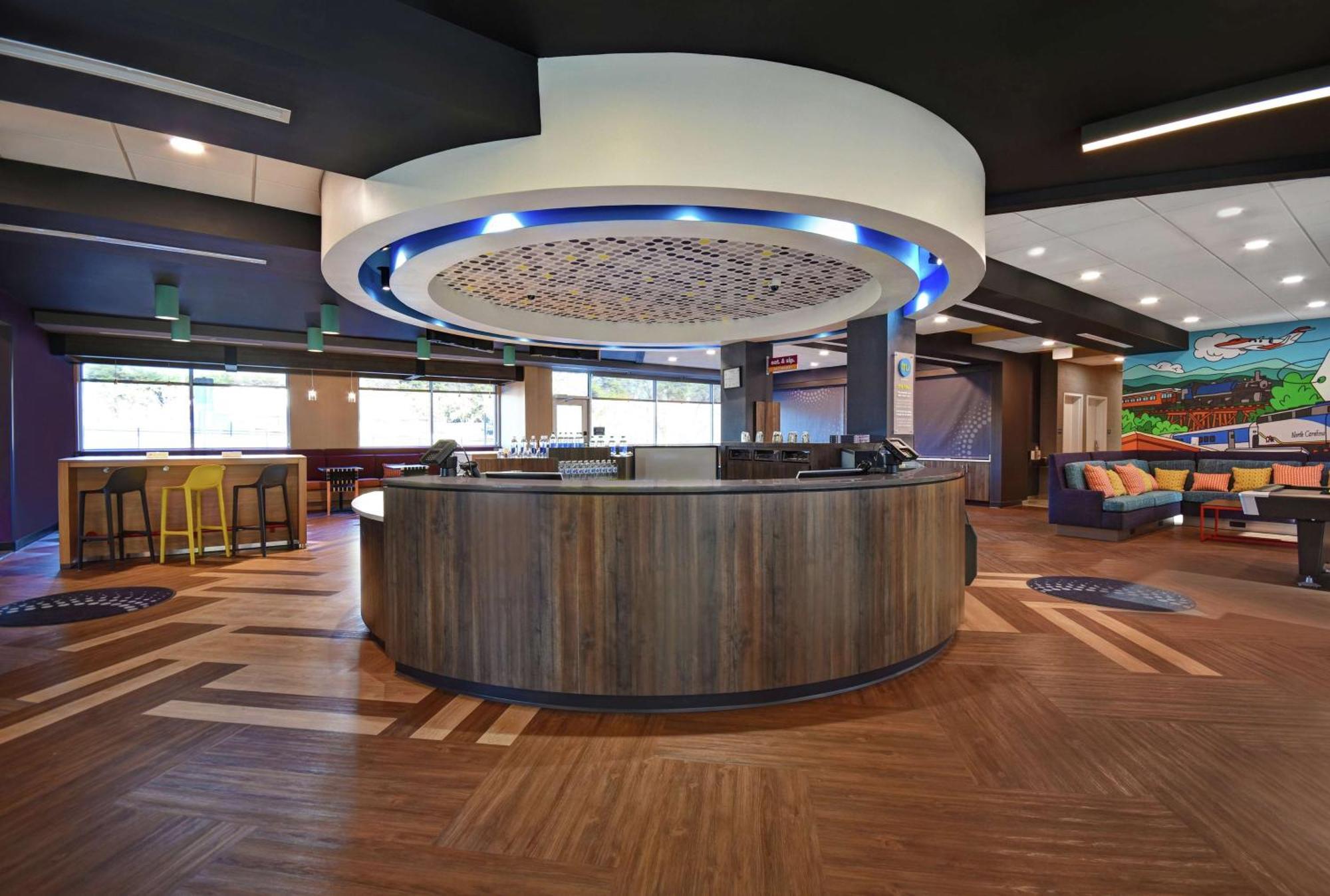 Hotel Tru By Hilton